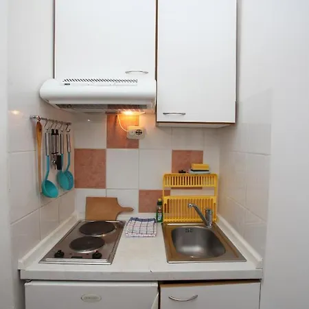 Apartment Mira Makarska